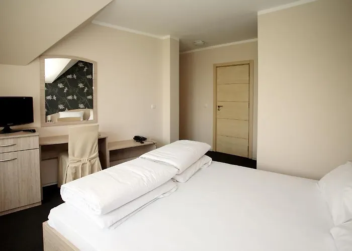 ホテル Family Diana