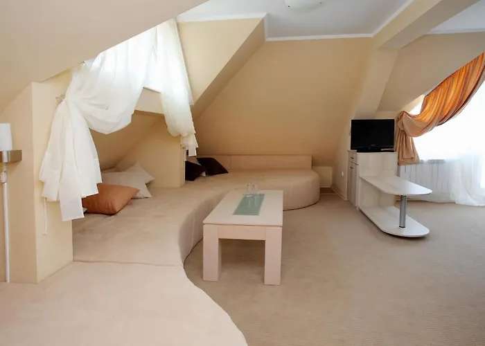 Family Diana Szálloda